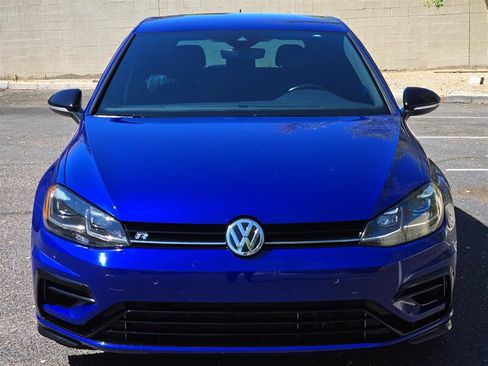 Used 2019 Volkswagen Golf 4-Door AWD/4WD image 3