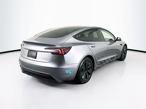 Used 2025 Tesla Model 3 Long Range image 9