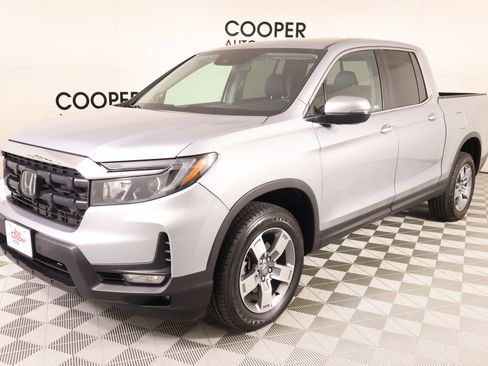 Used 2025 Honda Ridgeline RTL image 10