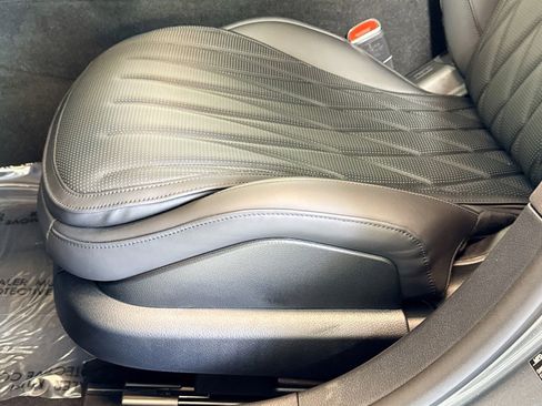 New 2025 Mercedes-Benz S 63 AMG S image 17