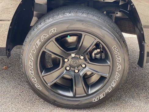 Used 2022 RAM 1500 Big Horn RWD image 15