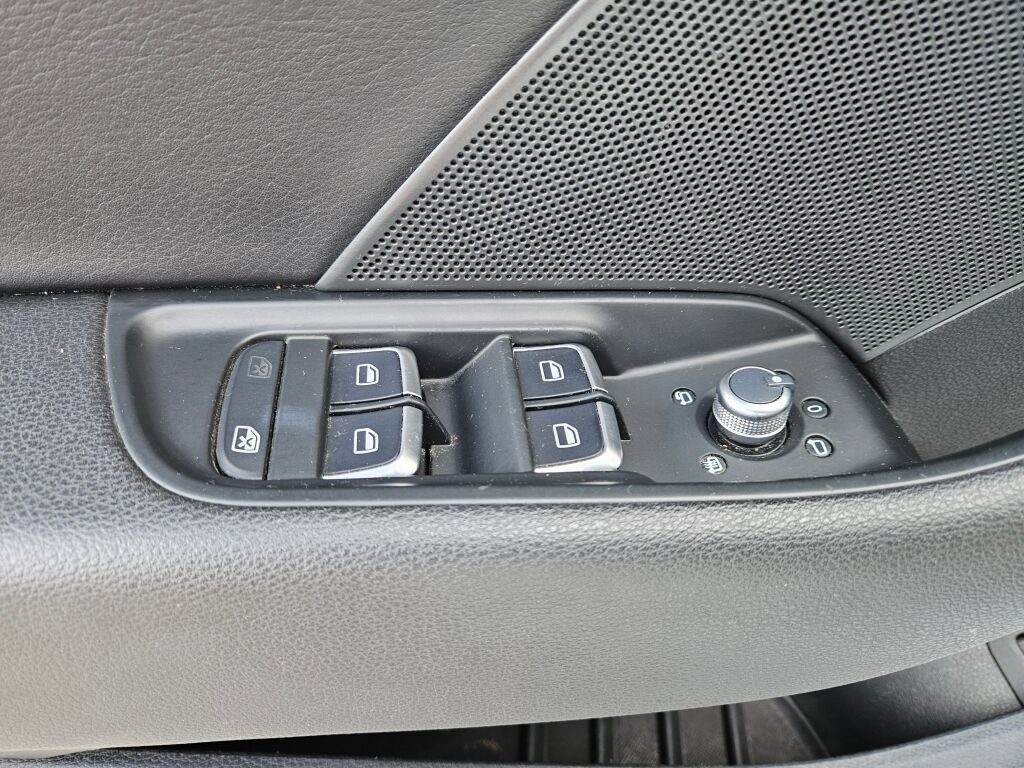 Used 2015 Audi S3 Prestige w/ Prestige Package AWD/4WD image 18