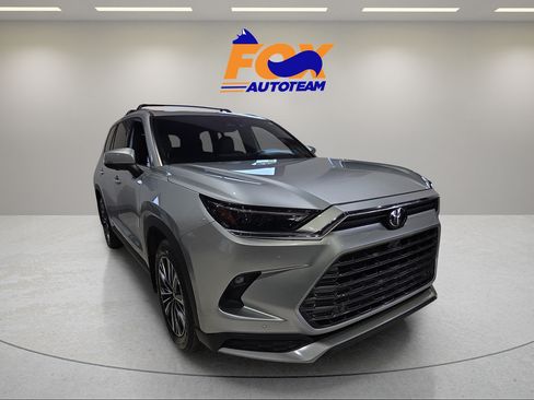 Certified 2024 Toyota Grand Highlander AWD Hybrid image 5