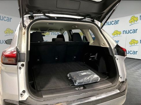 Used 2022 Nissan Rogue SV AWD/4WD image 23