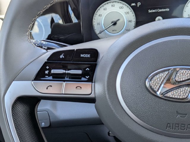 Used 2023 Hyundai Elantra SEL w/ Convenience Package FWD image 22