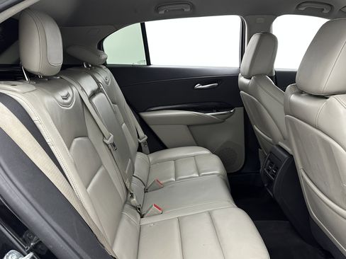 Used 2020 Cadillac XT4 Premium Luxury image 34