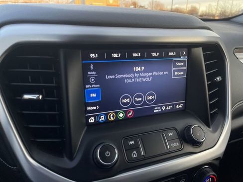 Used 2023 GMC Acadia SLE w/ Driver Convenience Package image 19