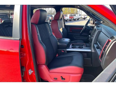 Used 2016 RAM 1500 Rebel w/ Luxury Group AWD/4WD image 8