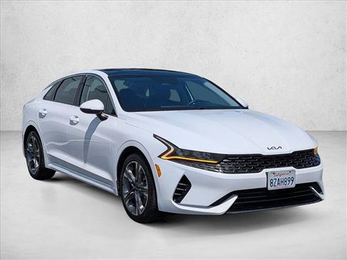 Used 2022 Kia K5 EX FWD image 3