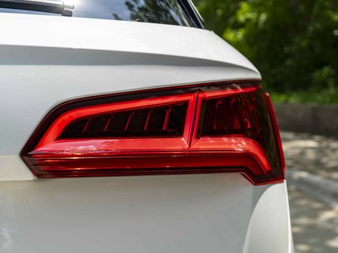 Used 2019 Audi Q5 2.0T Premium Plus AWD/4WD image 13