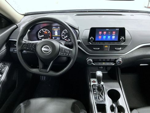 Certified 2024 Nissan Altima 2.5 S image 14