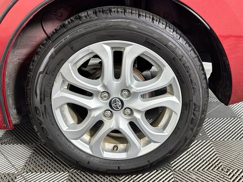 Used 2017 Toyota Yaris iA image 59