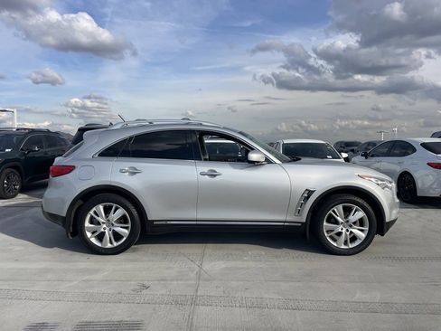 Used 2012 INFINITI FX35 Base w/ Premium Pkg image 3