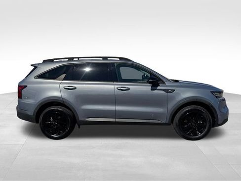 Used 2023 Kia Sorento S AWD/4WD image 6