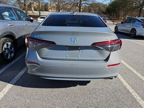 Used 2025 Honda Civic Sport image 7