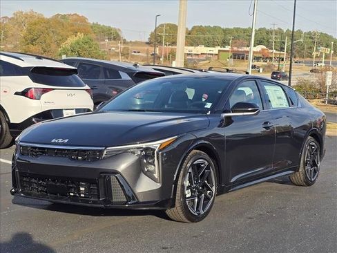 New 2025 Kia K4 GT-Line image 5