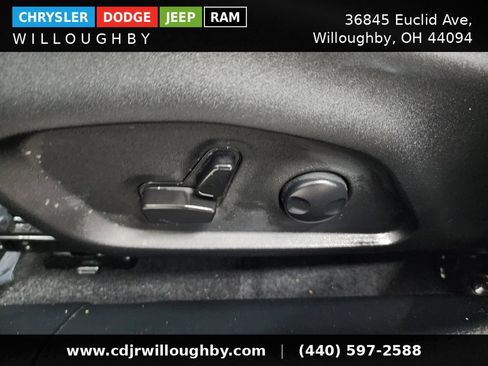 Used 2024 Jeep Compass Limited AWD/4WD image 16