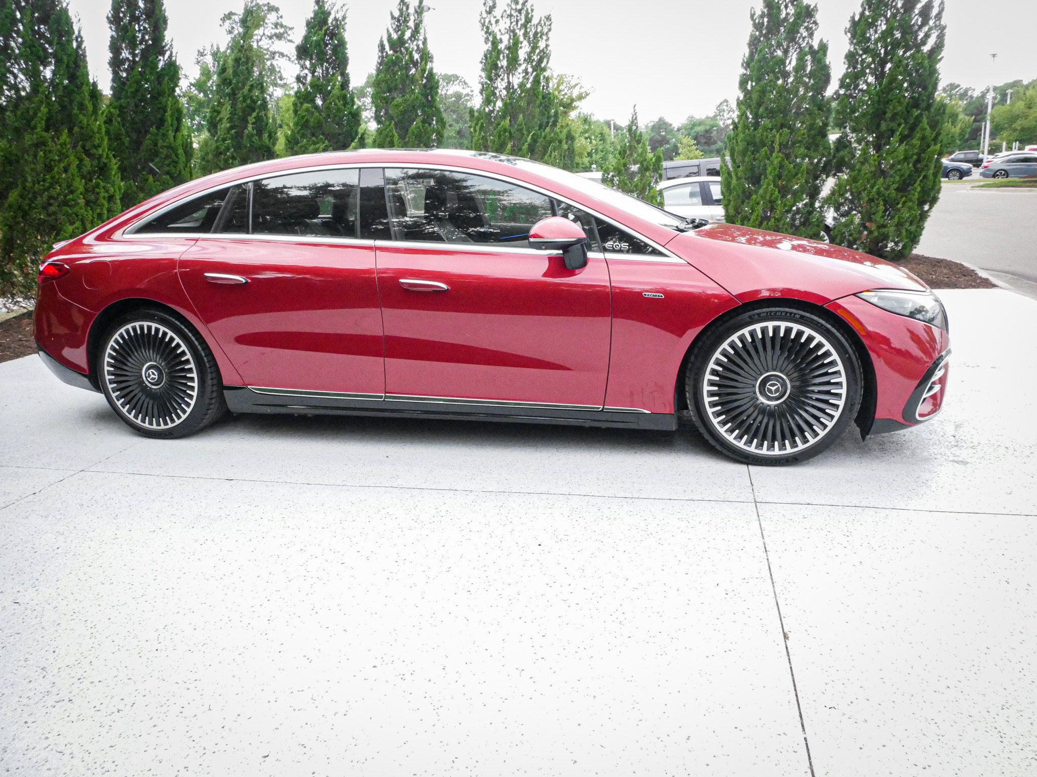 Used 2022 Mercedes-Benz EQS AMG 4MATIC image 11