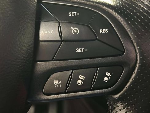 Used 2024 Dodge Durango GT image 28