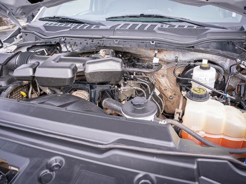Used 2019 Ford F250 XLT AWD/4WD image 32