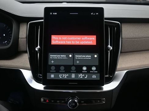 Certified 2026 Volvo XC90 B6 Ultra AWD/4WD image 11