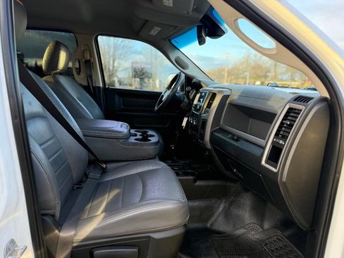 Used 2018 RAM 2500 Tradesman w/ Protection Group image 8