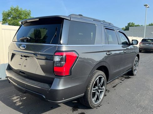 Used 2020 Ford Expedition Limited w/ Equipment Group 303A AWD/4WD image 3