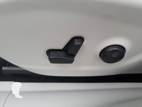 Certified 2021 Jeep Cherokee Limited w/ Elite Package image 13