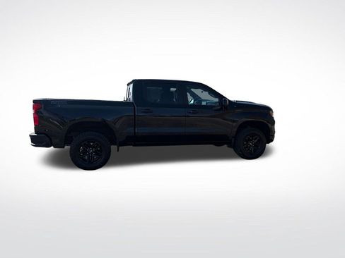 Used 2023 Chevrolet Silverado 1500 LT Trail Boss w/ LT Trail Boss Premium Package AWD/4WD image 7