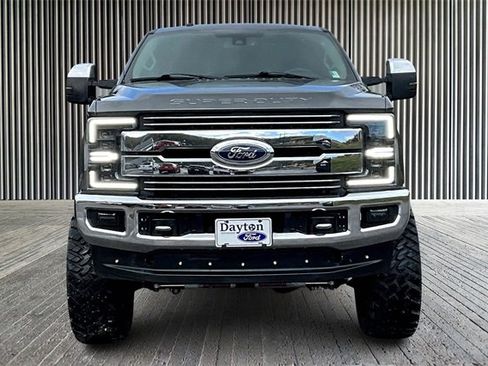 Used 2017 Ford F250 Lariat w/ Lariat Ultimate Package image 3