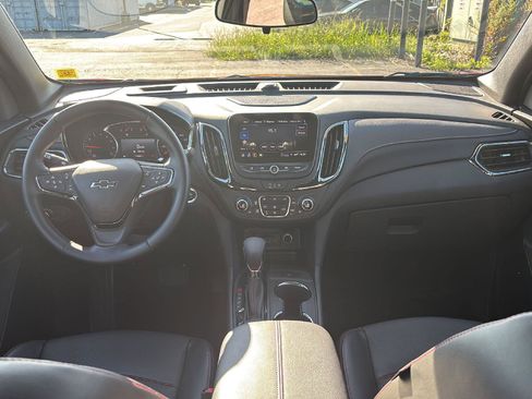 Used 2024 Chevrolet Equinox RS w/ RS Leather Package AWD/4WD image 11