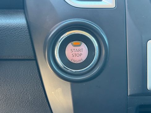 Certified 2017 Nissan Titan S image 23