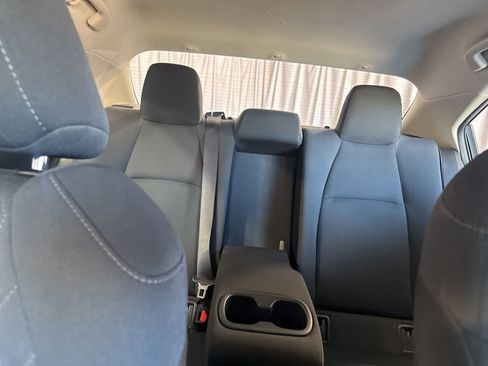 Used 2021 Toyota Corolla LE w/ Carpet Mat Package (TMS) FWD image 22