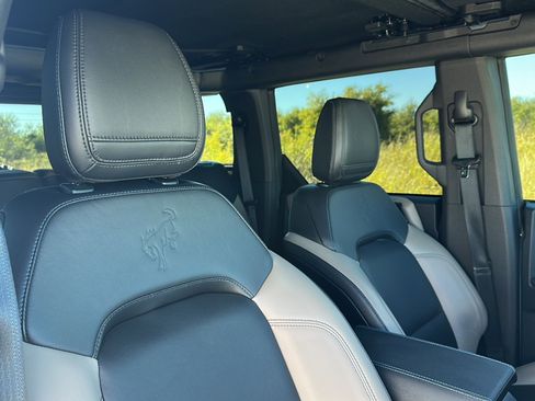 Used 2024 Ford Bronco Wildtrak image 23