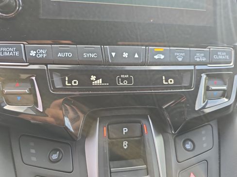 Used 2024 Honda Odyssey EX-L image 21