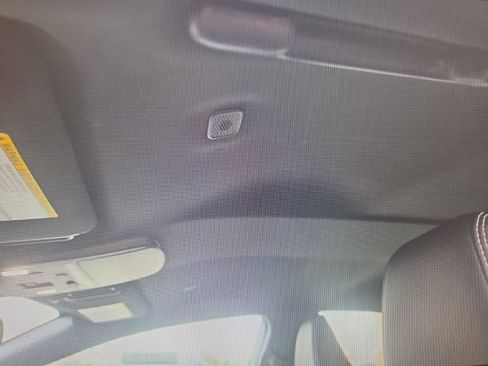 Used 2025 Toyota Camry SE FWD image 17
