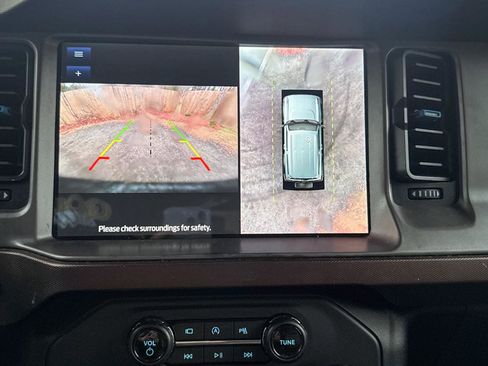 Used 2022 Ford Bronco Outer Banks image 26