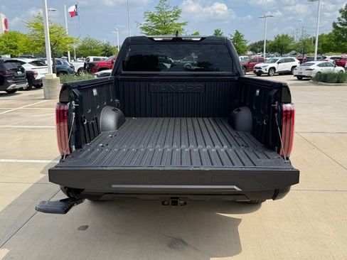 Used 2023 Toyota Tundra Platinum AWD/4WD image 25