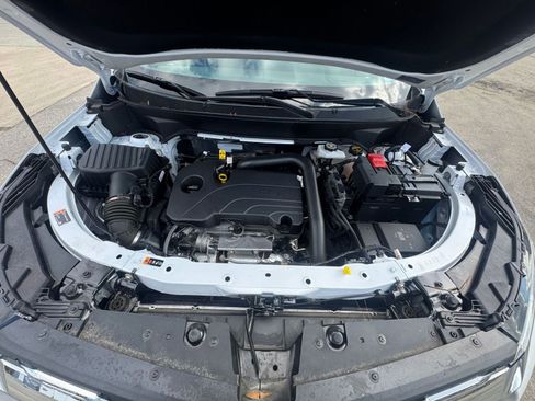 Used 2025 Chevrolet Equinox LT image 31