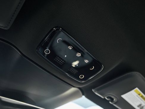 Used 2024 Ferrari Roma image 62