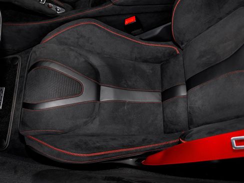 New 2026 McLaren 750S image 28