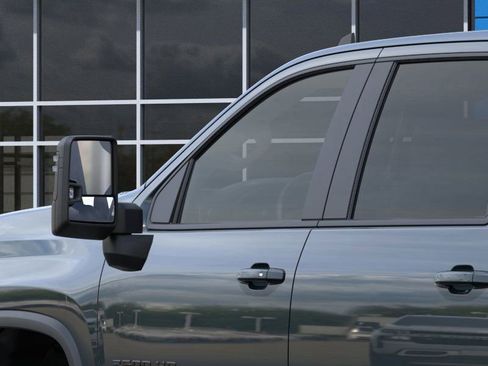 New 2026 Chevrolet Silverado 3500 LT image 12