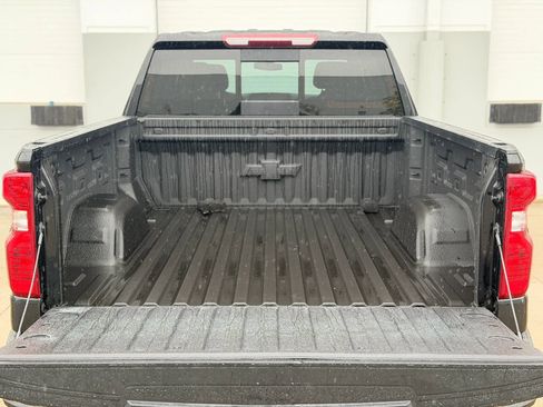 Used 2021 Chevrolet Silverado 1500 LT w/ All Star Edition Plus image 32