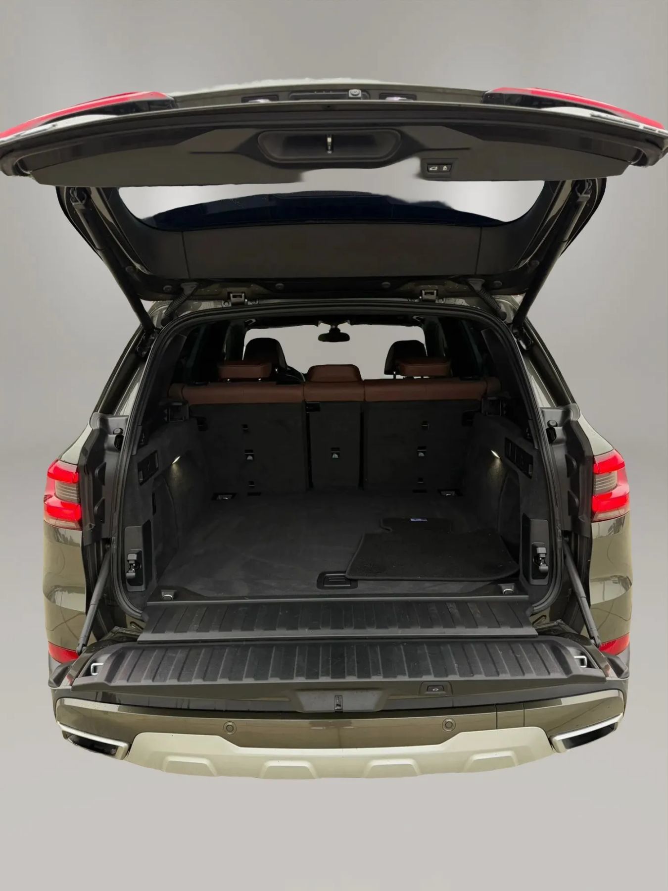 Used 2022 BMW X5 xDrive40i AWD/4WD image 9
