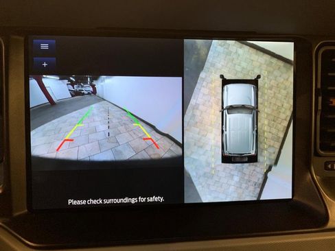 Used 2021 Ford Bronco Badlands image 25