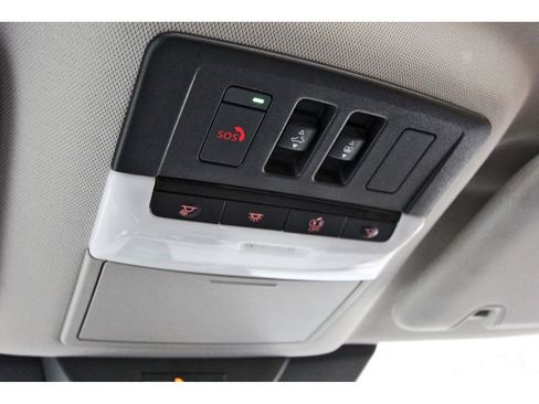 Used 2024 Nissan Pathfinder Platinum FWD image 25