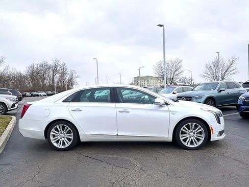 Used 2018 Cadillac XTS Luxury w/ Driver Awareness Package image 13