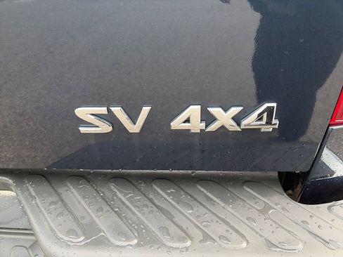 Used 2015 Nissan Frontier SV w/ SV Value Truck Package image 10