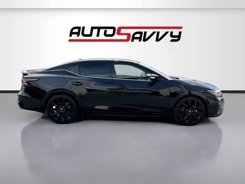 Used 2021 Nissan Maxima SR w/ Sport Mat Group image 8