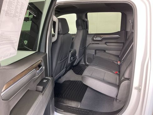 Used 2024 Chevrolet Silverado 1500 RST AWD/4WD image 13